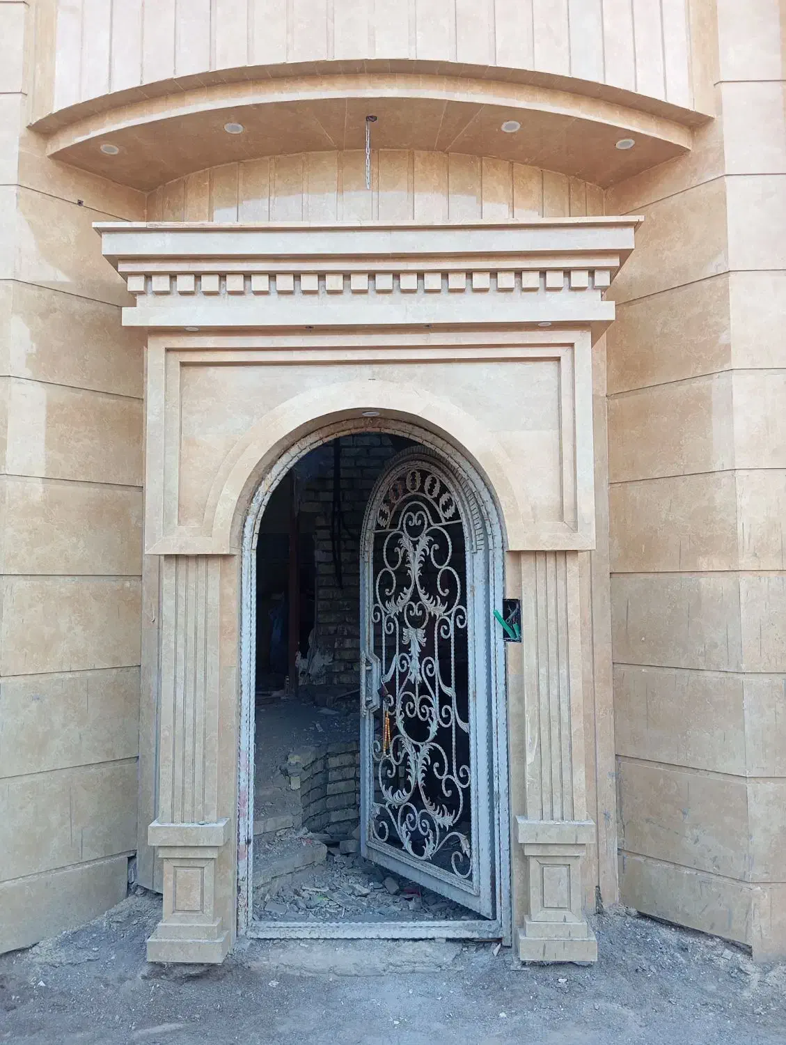 سنگ کاری کاشی کاری|خدمات پیشه و مهارت|کاشان, امیرکبیر|دیوار