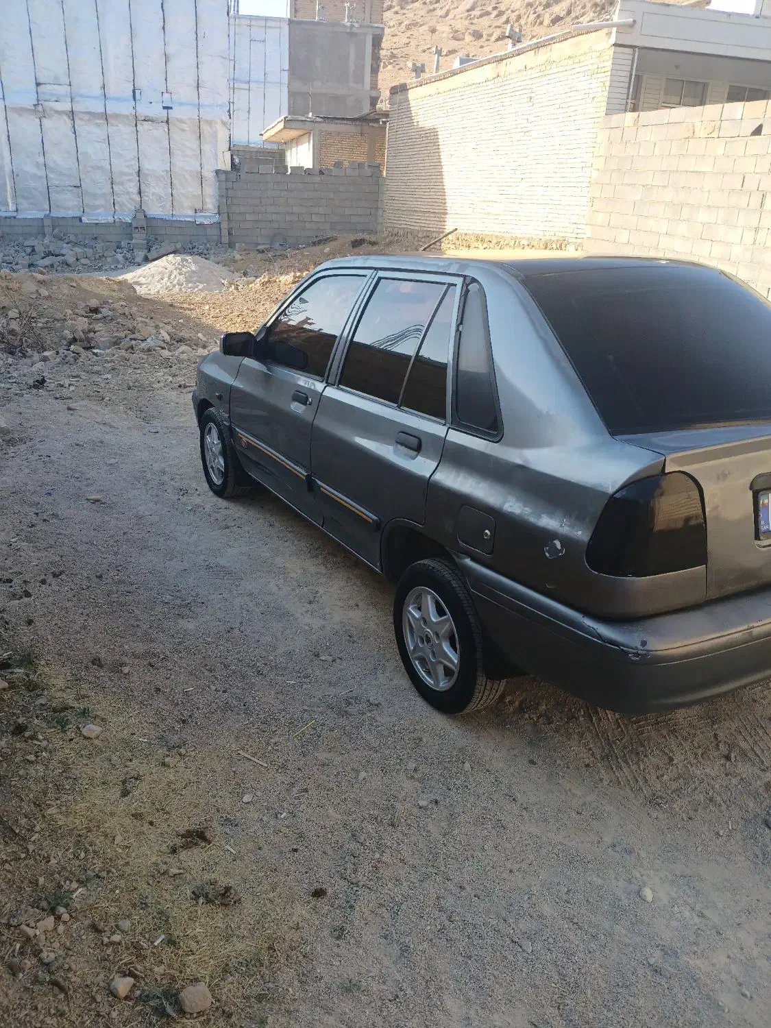 پراید ۱۴۱تمیز خونگی|خودرو سواری و وانت|لردگان, |دیوار