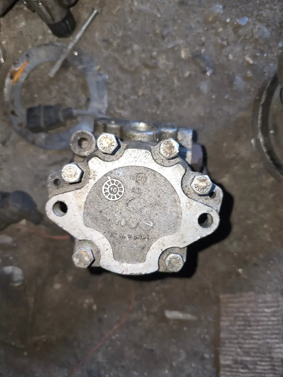 پمپ هیدرولیک و دینام هیوندا کیا و چینی|قطعات یدکی و لوازم جانبی|تهران, آهنگ|دیوار