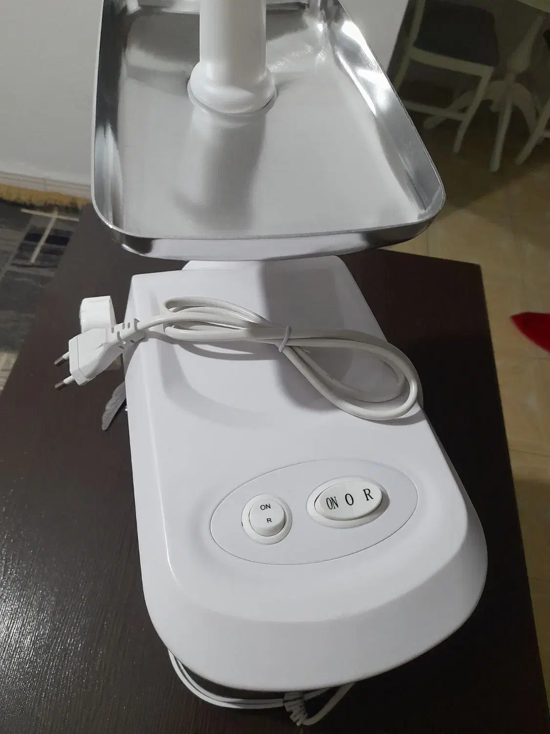 چرخ گوشت..اکبند.با کارتن|خردکن، آسیاب، غذاساز|باخزر, |دیوار