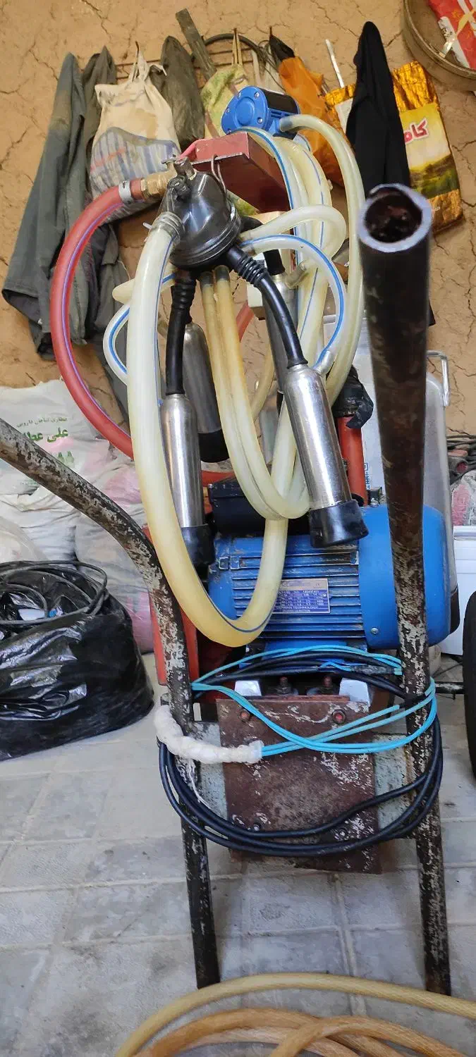 دستگاه شیر دوش|ماشین‌آلات صنعتی|مود, |دیوار