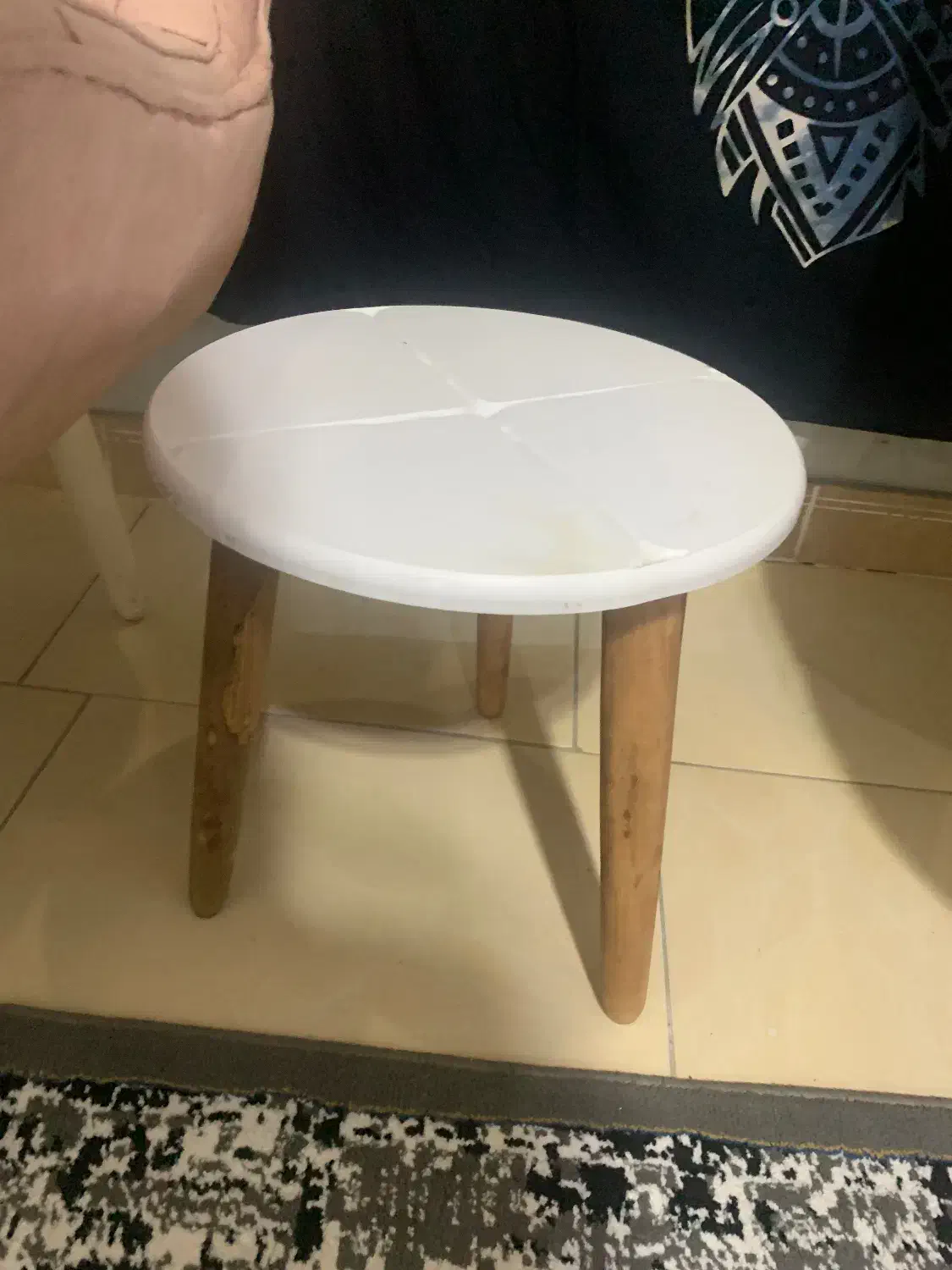 یک دست مبل ۷ نفره قایقی طوسی صورتی|مبلمان خانگی و میز عسلی|شهریار, شهریار|دیوار