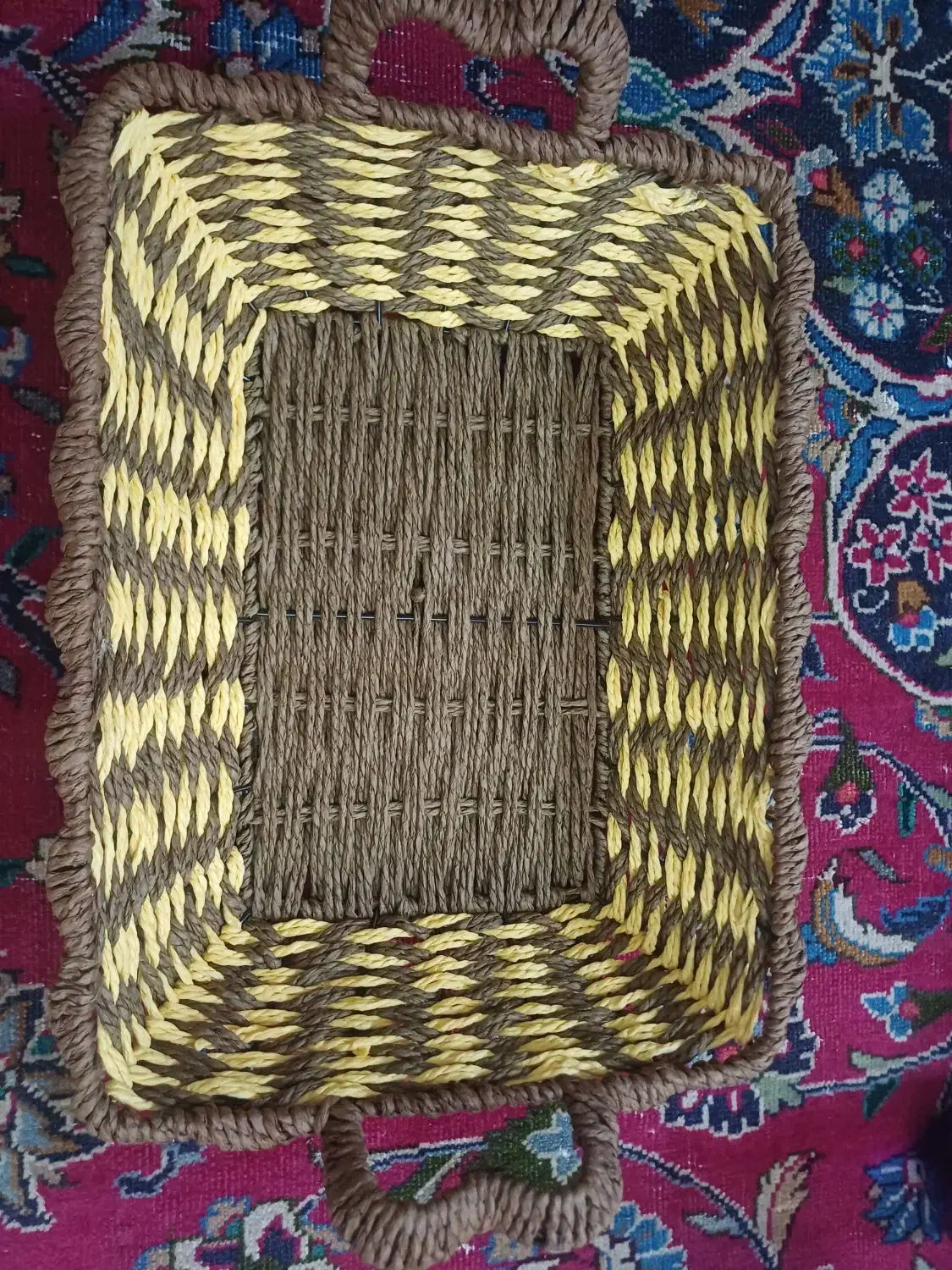 سبد تزیینی|صنایع دستی و سایر لوازم تزئینی|تهران, آبشار تهران (دریاچه)|دیوار