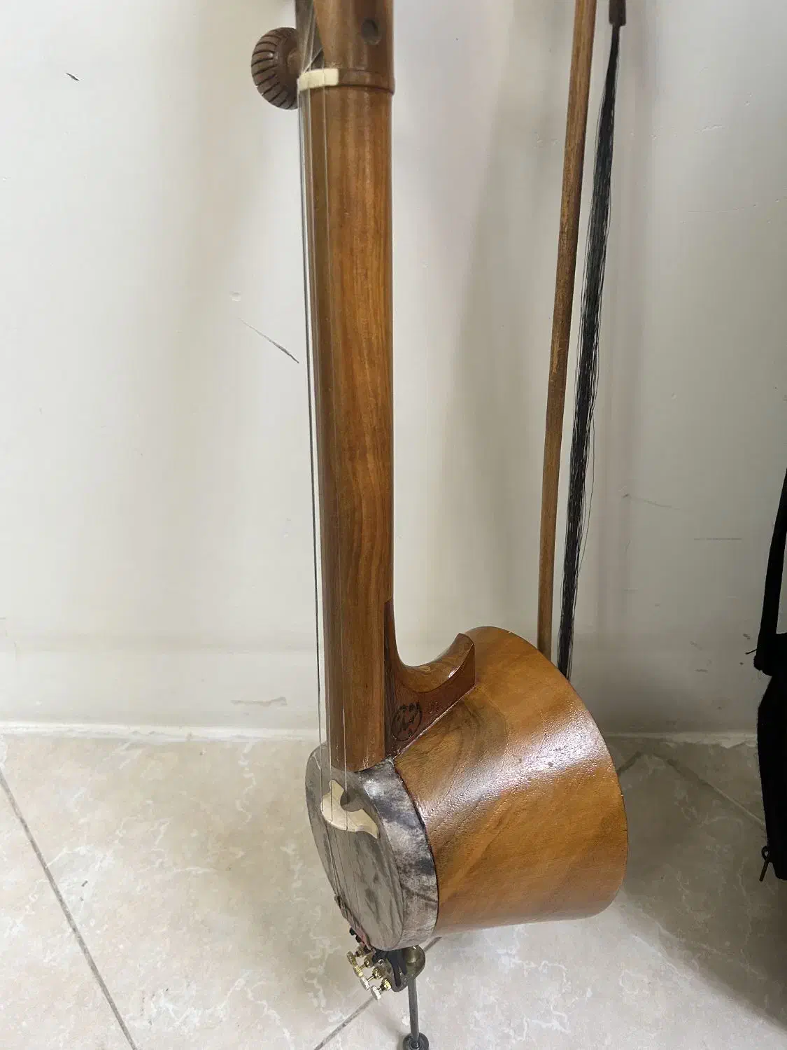 کمانچه شهباز|سازهای سنتی|خرم‌آباد, |دیوار