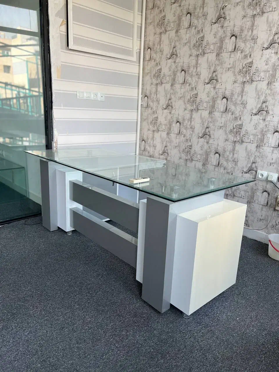 میز مدیرت و کمد اداری|دفتر کار|تهران, هروی|دیوار