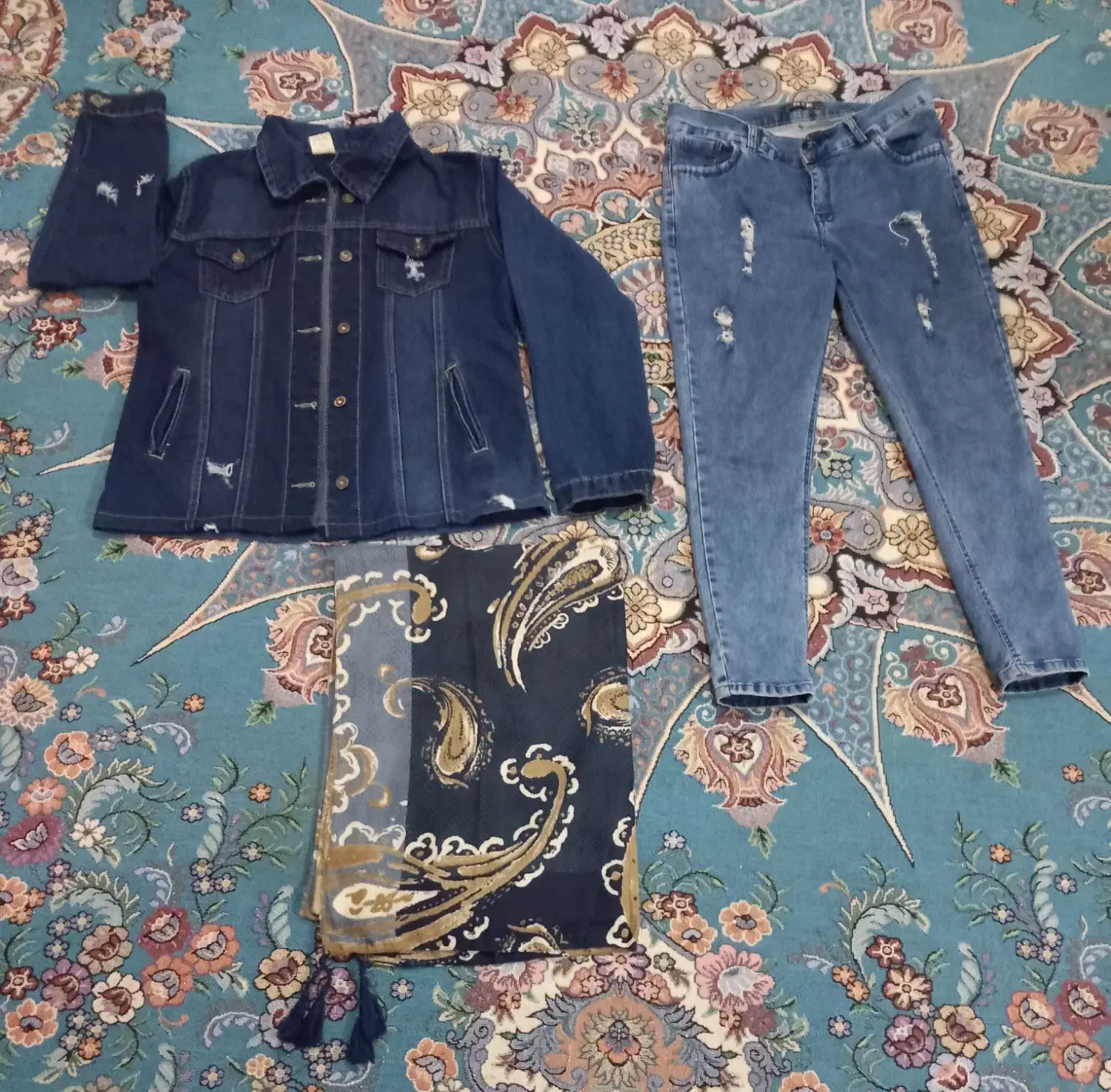 کت وشلوار جین .کیف وشال. شومیز .مانتو|لباس|قائم‌شهر, |دیوار