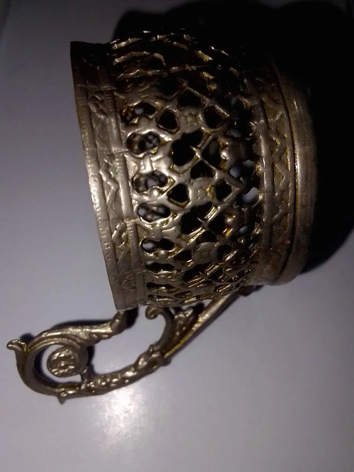 انگاره قدیمی|کلکسیون اشیاء عتیقه|تربتحیدریه, بازار|دیوار