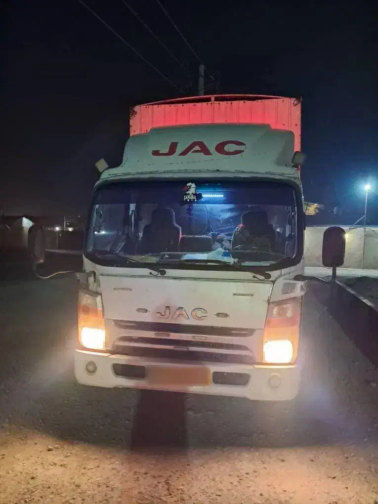 کامیونت جک ۶ تن مرغ زنده|خودرو سنگین|مراغه, |دیوار