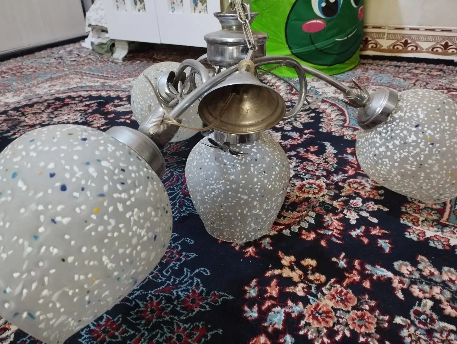 لوستر چهار شاخه سالم|لوستر و چراغ آویز|پاکدشت, شهرک امام رضا|دیوار