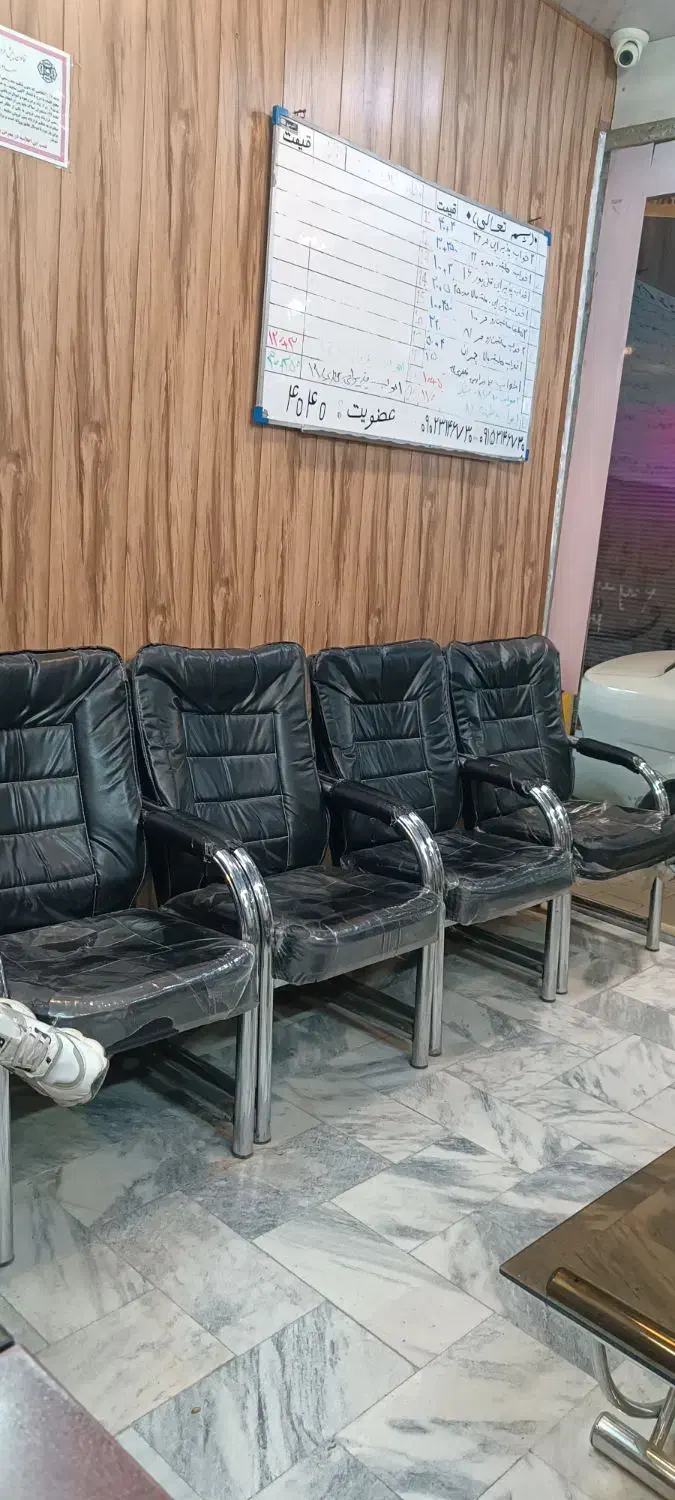 صندلی انتظار، سناتور|صندلی و نیمکت|مشهد, شهرک شهید باهنر|دیوار