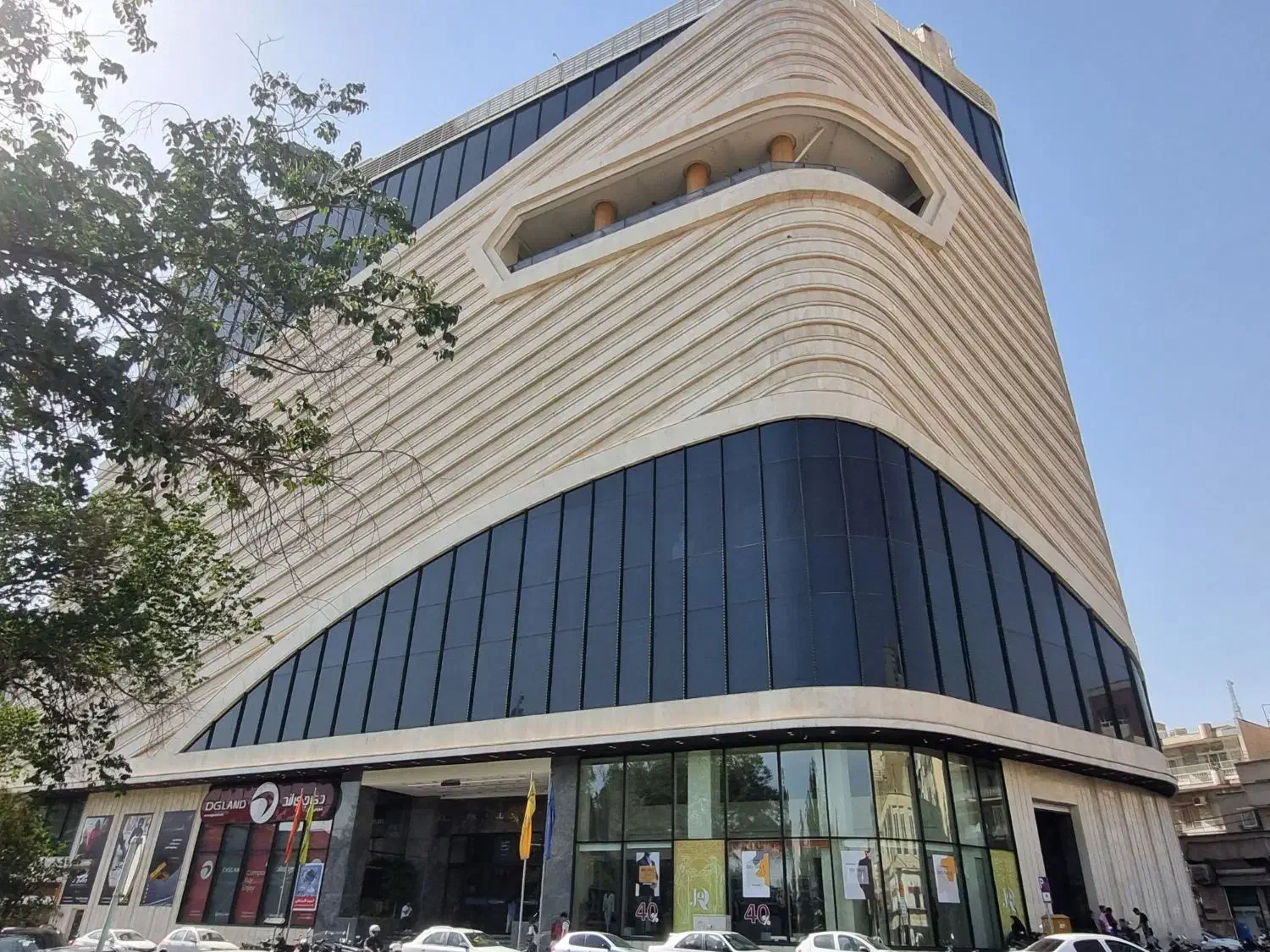 زیمامال رهن و اجاره مغازه های تجاری زیما مال|اجارهٔ مغازه و غرفه|تهران, صادقیه|دیوار