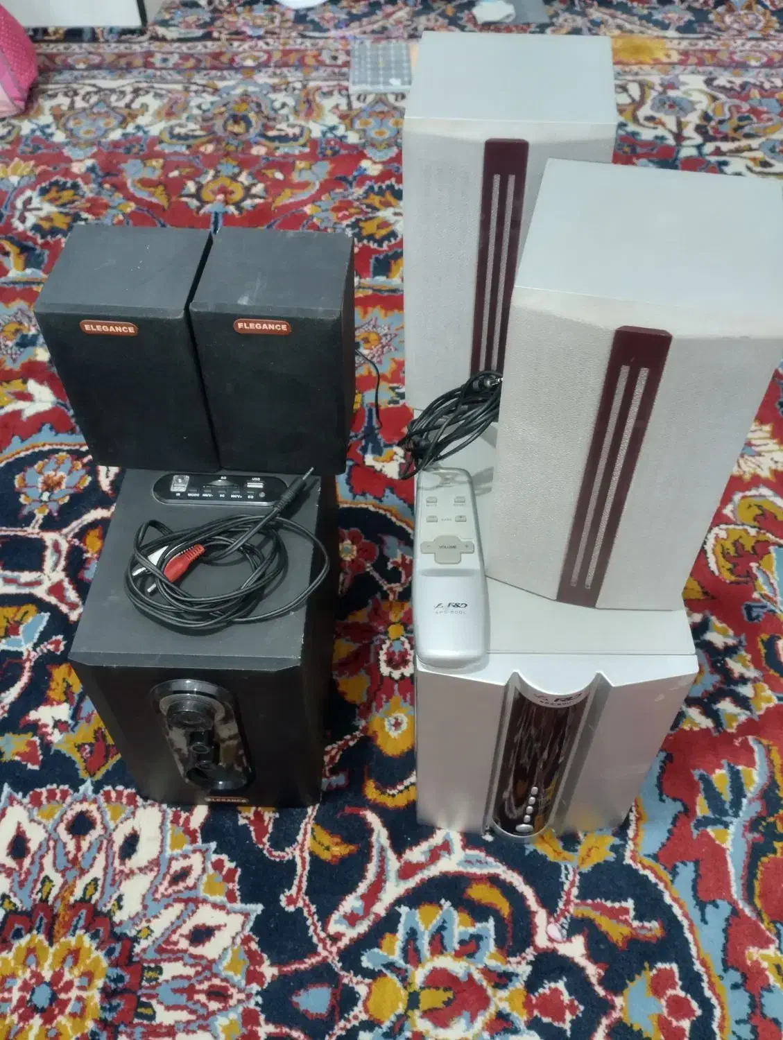 دوتا اسپیکر|سیستم صوتی خانگی|زاهدان, |دیوار