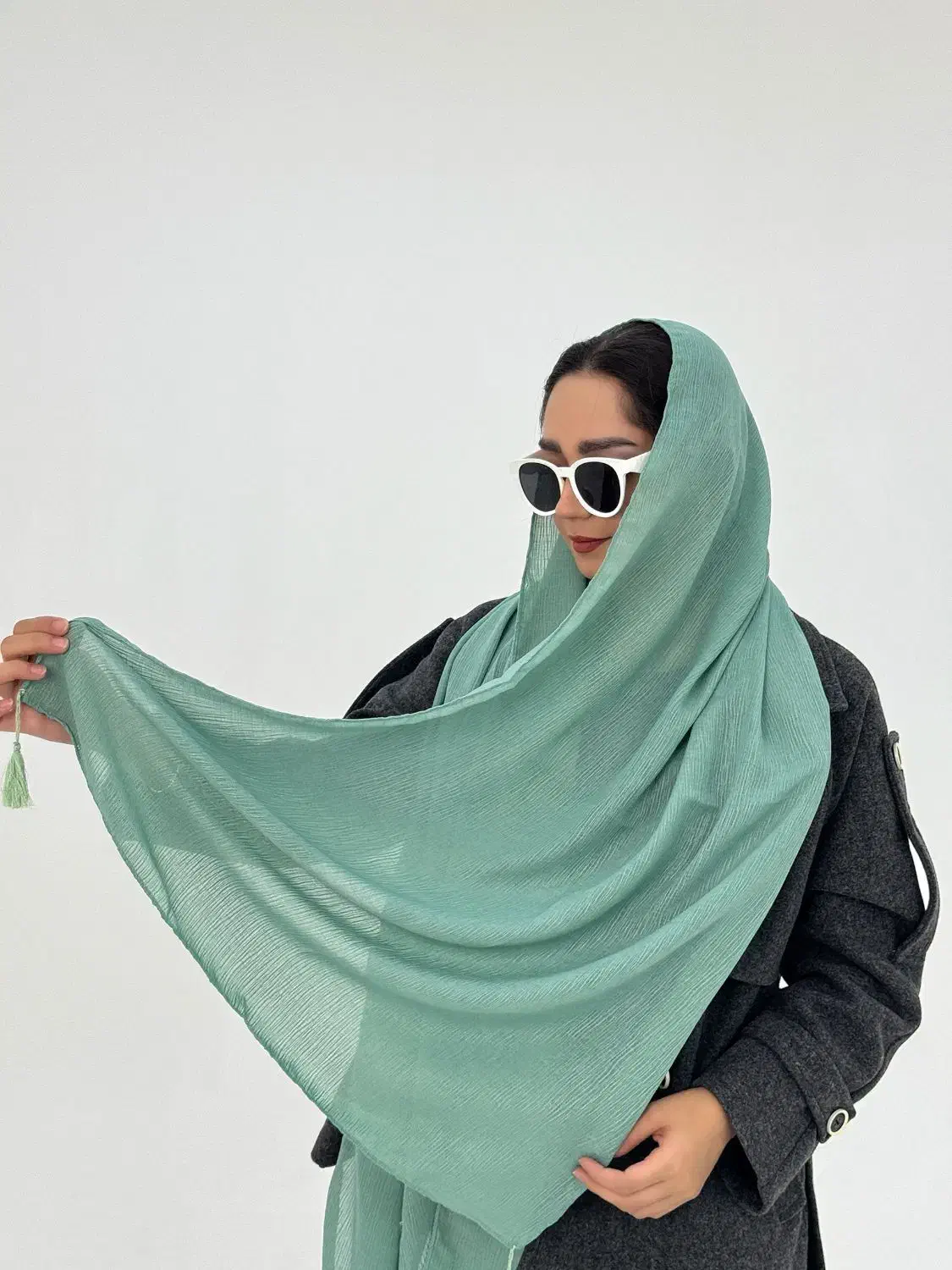 شال نخی درختی منگوله دار|لباس|قم, ولیعصر|دیوار