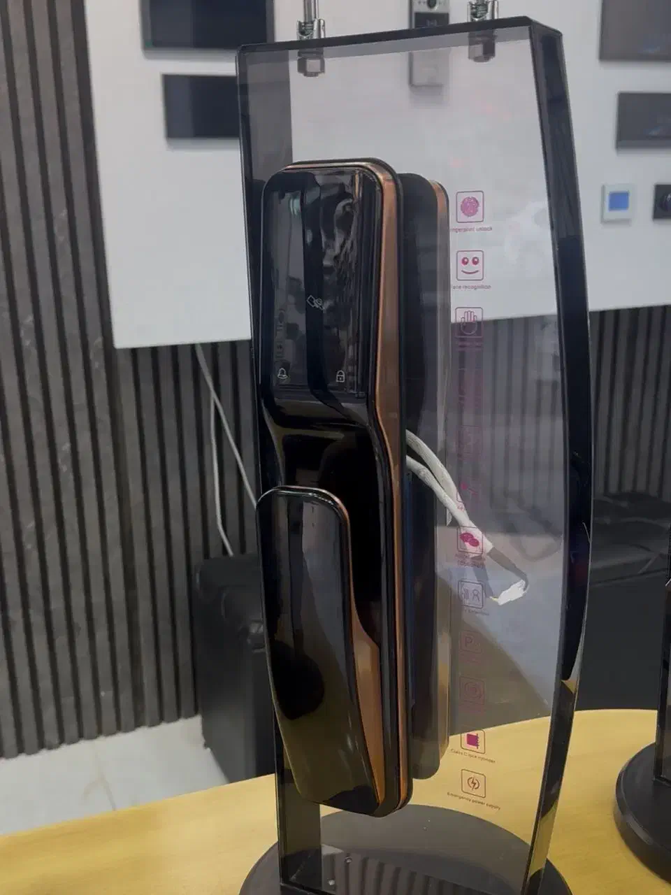 دستگیره هوشمند|مصالح و تجهیزات ساختمان|ری, سرتخت|دیوار