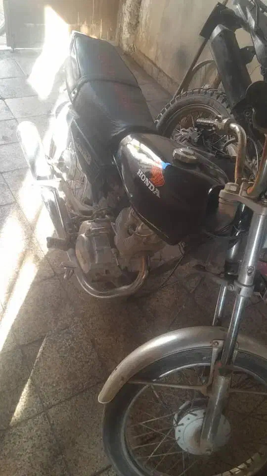 موتورهوندا مزایده ای|موتورسیکلت|سمیرم, |دیوار