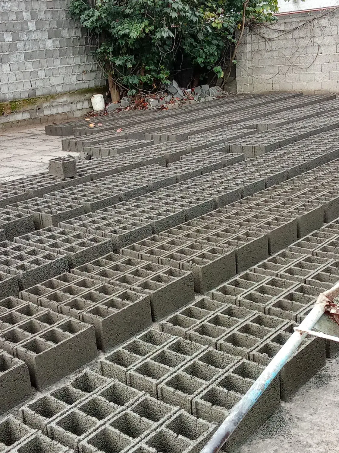 کارگر بلوک زنی|استخدام معماری، عمران و ساختمانی|رشت, حومه رشت|دیوار