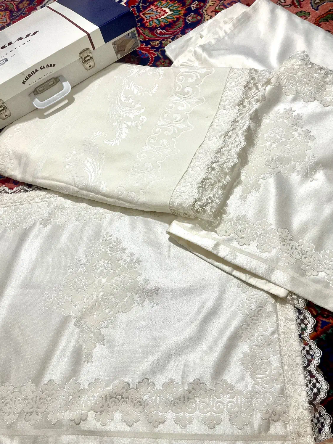 رو تختی دونفره سفید  ترک|سرویس روتختی|صوفیان, |دیوار