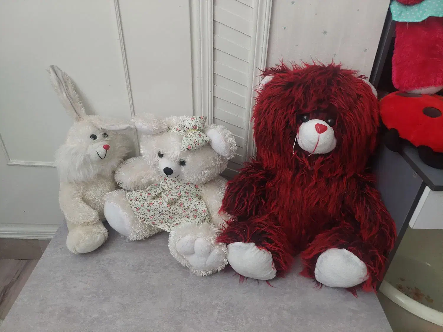 عروسک|اسباببازی|نجفآباد, مزرعه طالب|دیوار