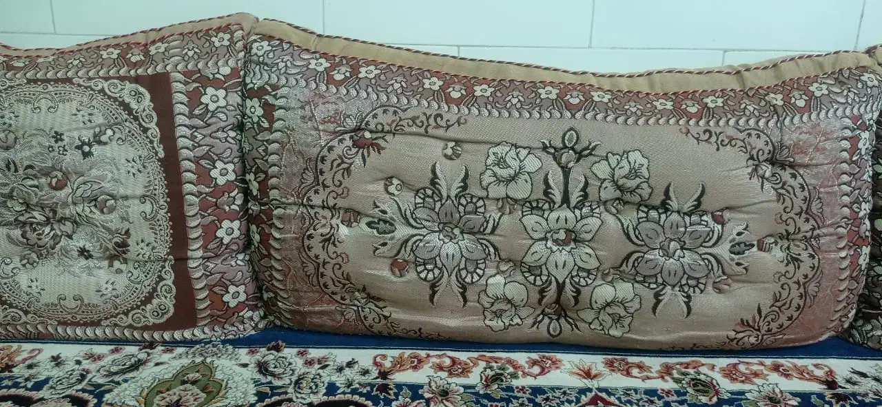 تعدادی متکای پشتی اصل|پشتی|بندر ماهشهر, |دیوار