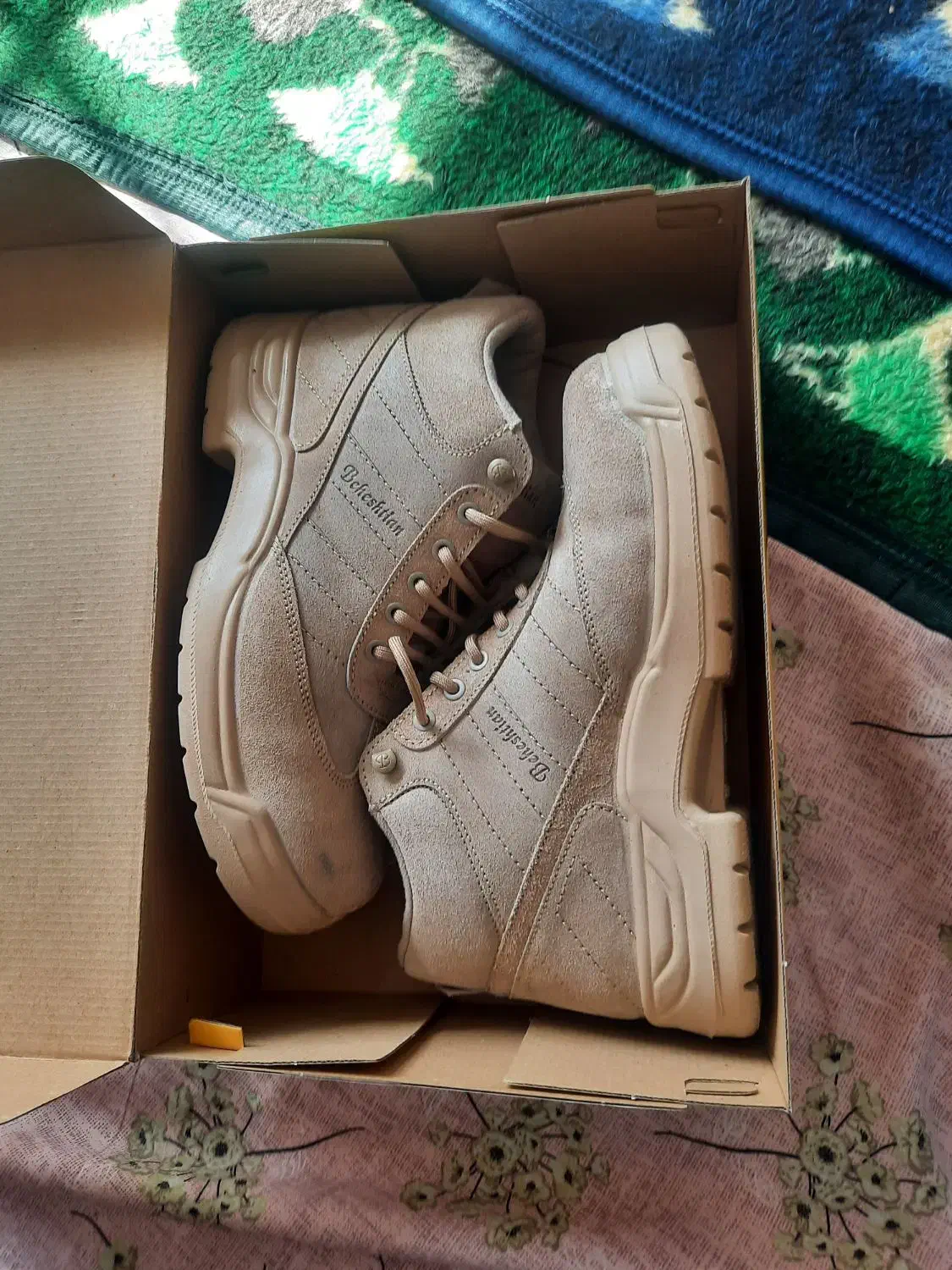 کفش ایمنی|کیف، کفش، کمربند|سیرجان, |دیوار