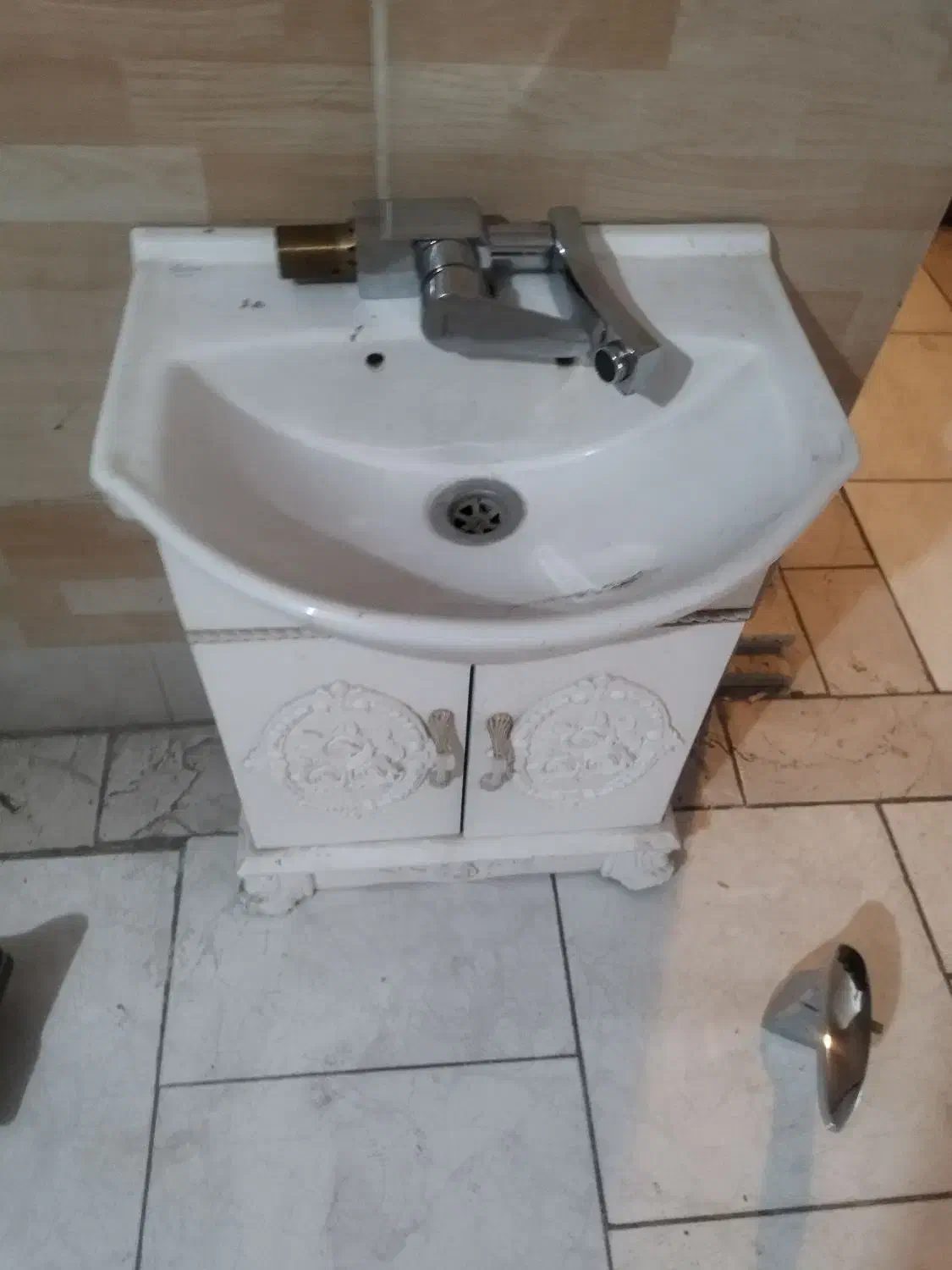 روشویی کابینتی pvcدیواری با شیر اهرمی نو|لوازم سرویس بهداشتی|تهران, افسریه جنوبی|دیوار