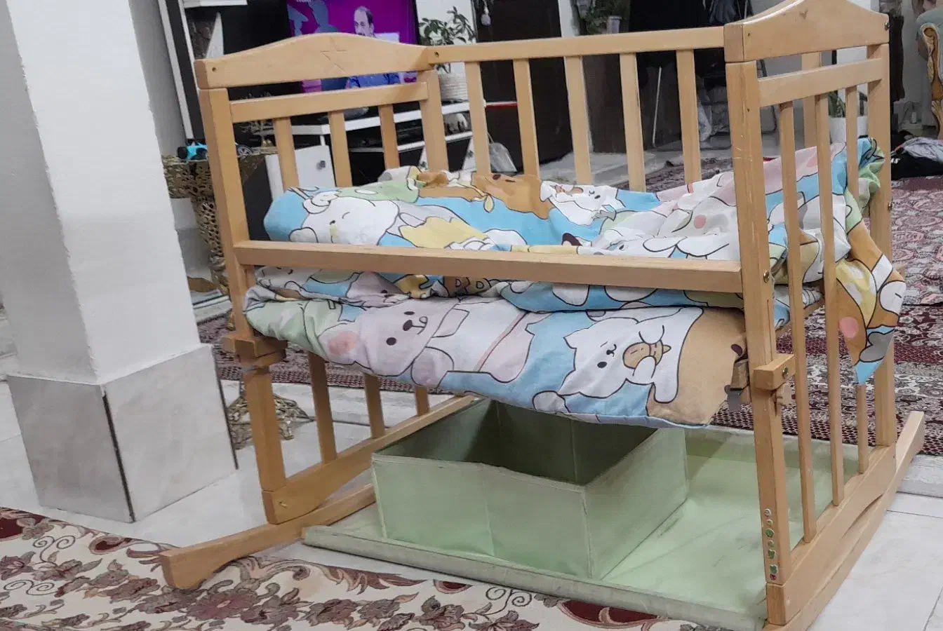 گهواره چوبی|اسباب و اثاث بچه|تهران, تهرانپارس شرقی|دیوار