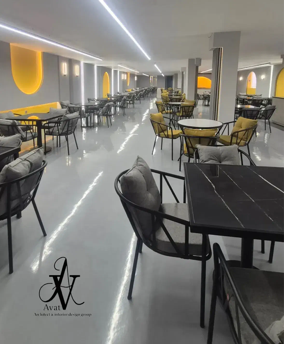 صندلی و رستورانی دمشقی خیابان امام رضا تجهیز کردیم|میز و صندلی غذاخوری|مشهد, عامل|دیوار