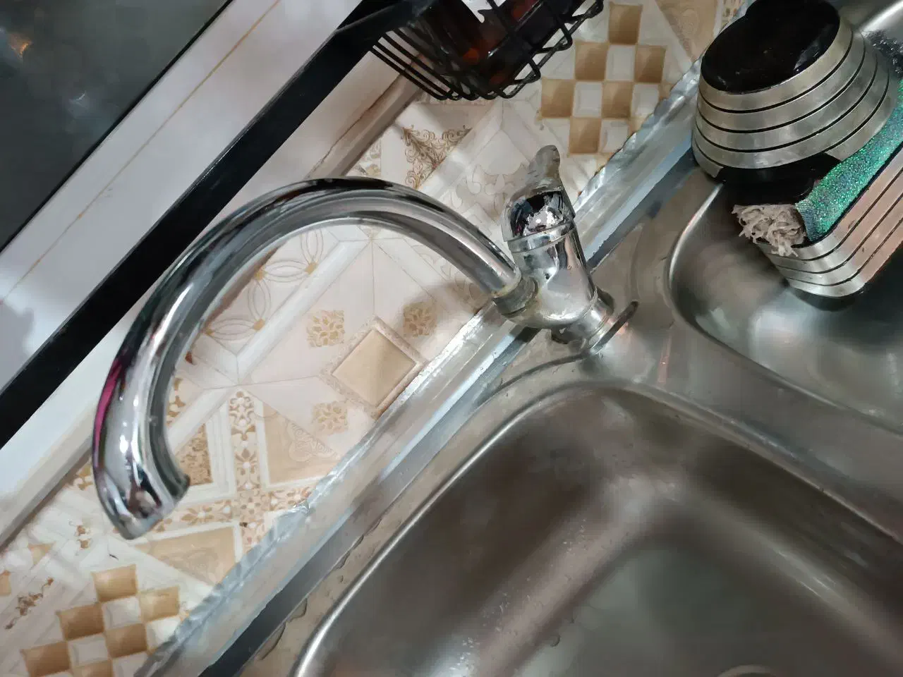 روشویی و ظرفشویی|مصالح و تجهیزات ساختمان|اهواز, کمپلو شمالی|دیوار