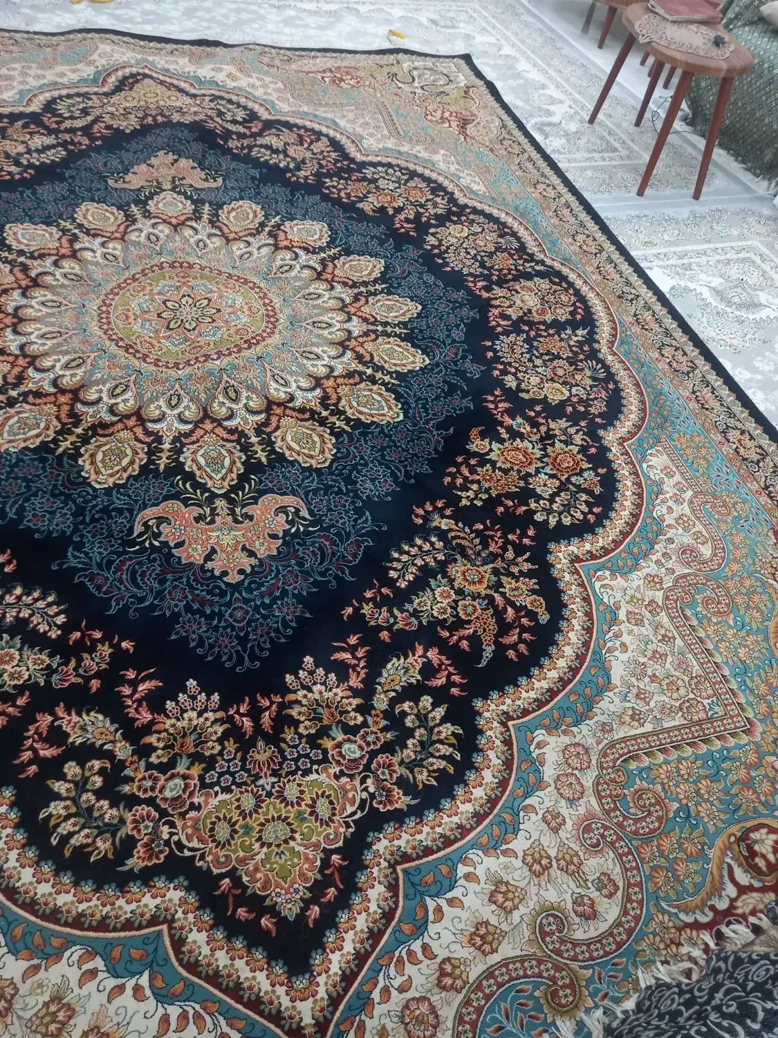 فرش ماشینی ۱۲ متری|فرش|رشت, سلیمانداراب|دیوار