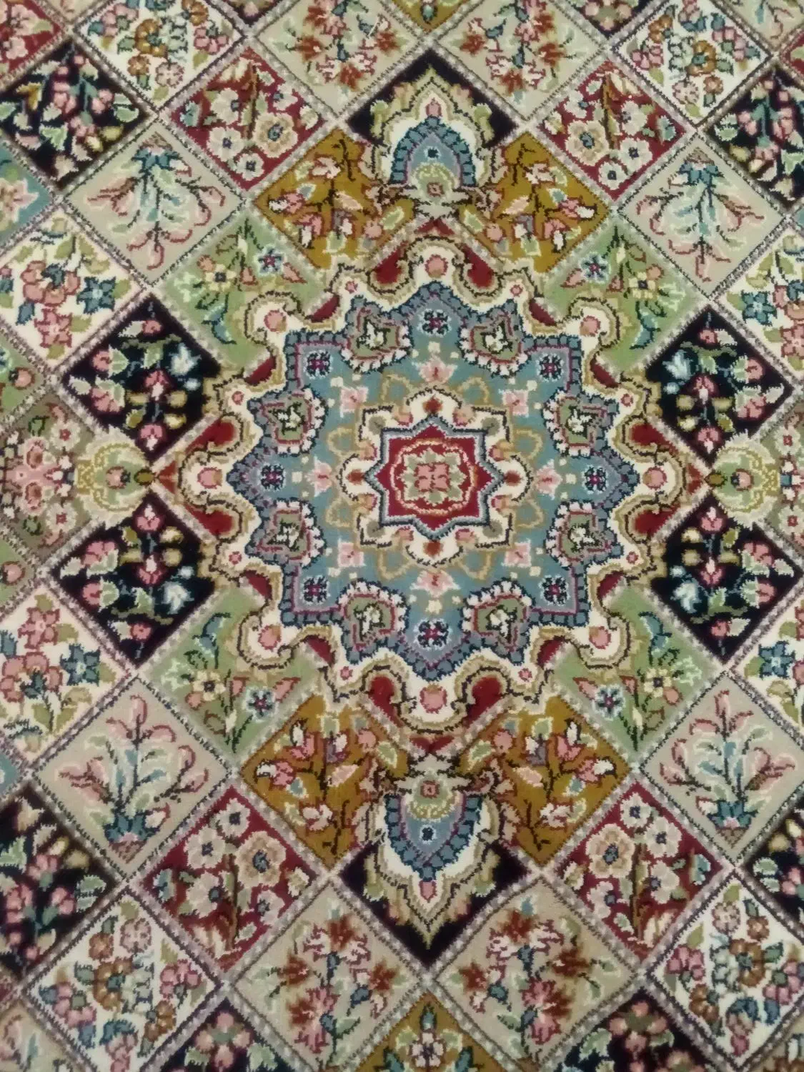 قالیچه 2/1|فرش|مشهد, آبادگران|دیوار