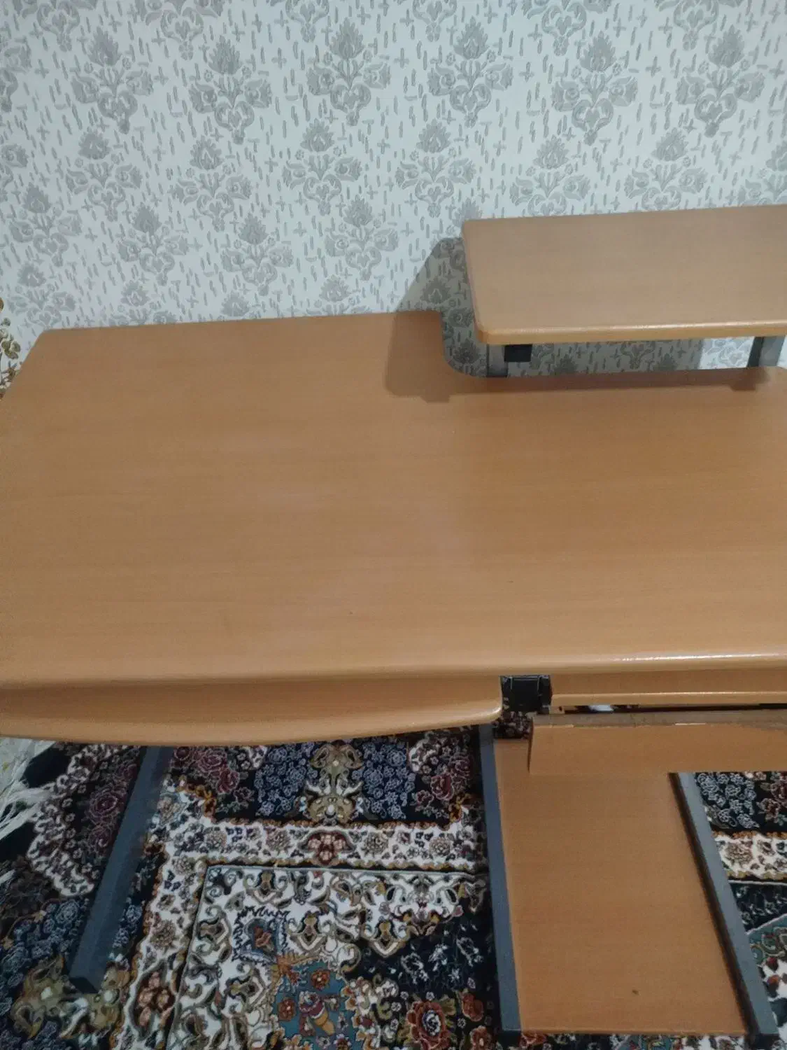 میز|میز تحریر و کامپیوتر|همدان, |دیوار