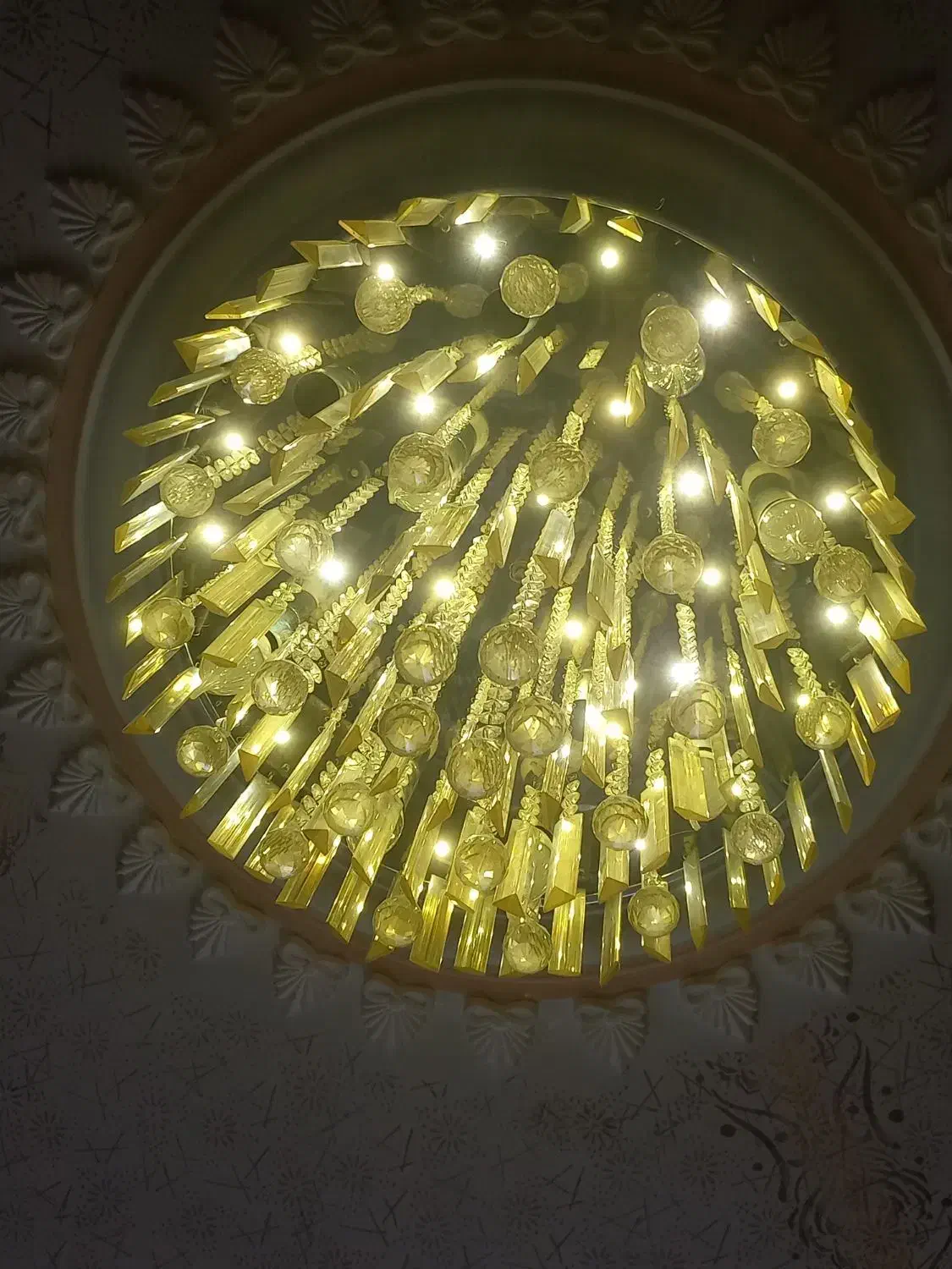 چهار تا لوستر|لوستر و چراغ آویز|همدان, |دیوار