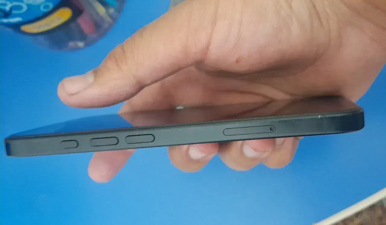 iphone 16 normal|موبایل|رودهن, |دیوار