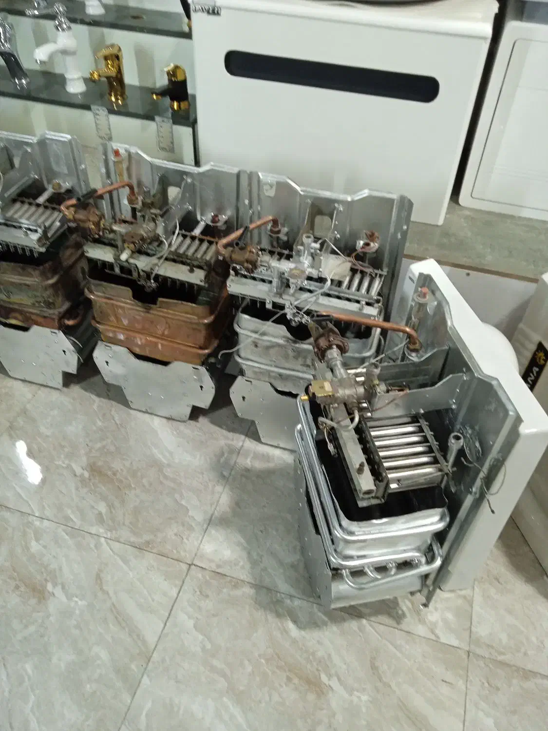 تعویض ابگرمکن و پکیج نو با کهنه|آبگرمکن، پکیج، شوفاژ|تهران, سلسبیل جنوبی|دیوار