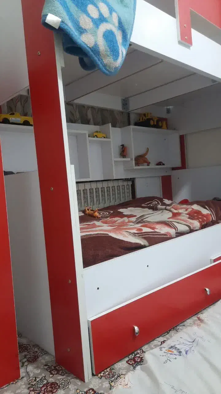 تخت دوطبقه|تخت و سرویس خواب|پرند, فاز ۲|دیوار