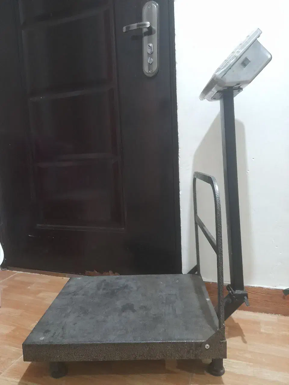 تجهیزات فروشگاهی بنماری سرتاس|فروشگاه و مغازه|رشت, منظریه|دیوار