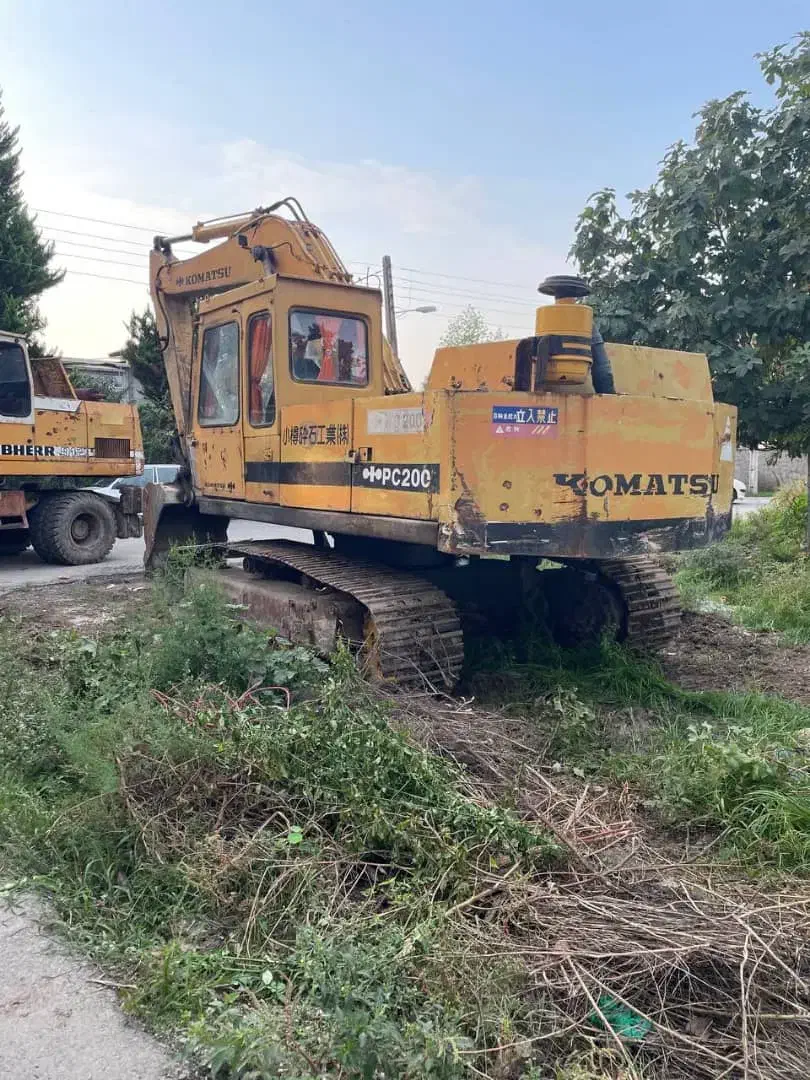 بیل خط دو۲۰۰موتور پمپ یک سال تعمیر شود|ماشین‌آلات صنعتی|سلمان‌شهر, |دیوار