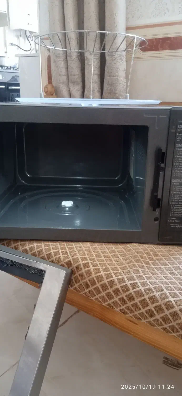 ماکروویو ال جی مدل 8265 شکسته|اجاق گاز و لوازم برقی پخت‌وپز|خرم‌آباد, |دیوار