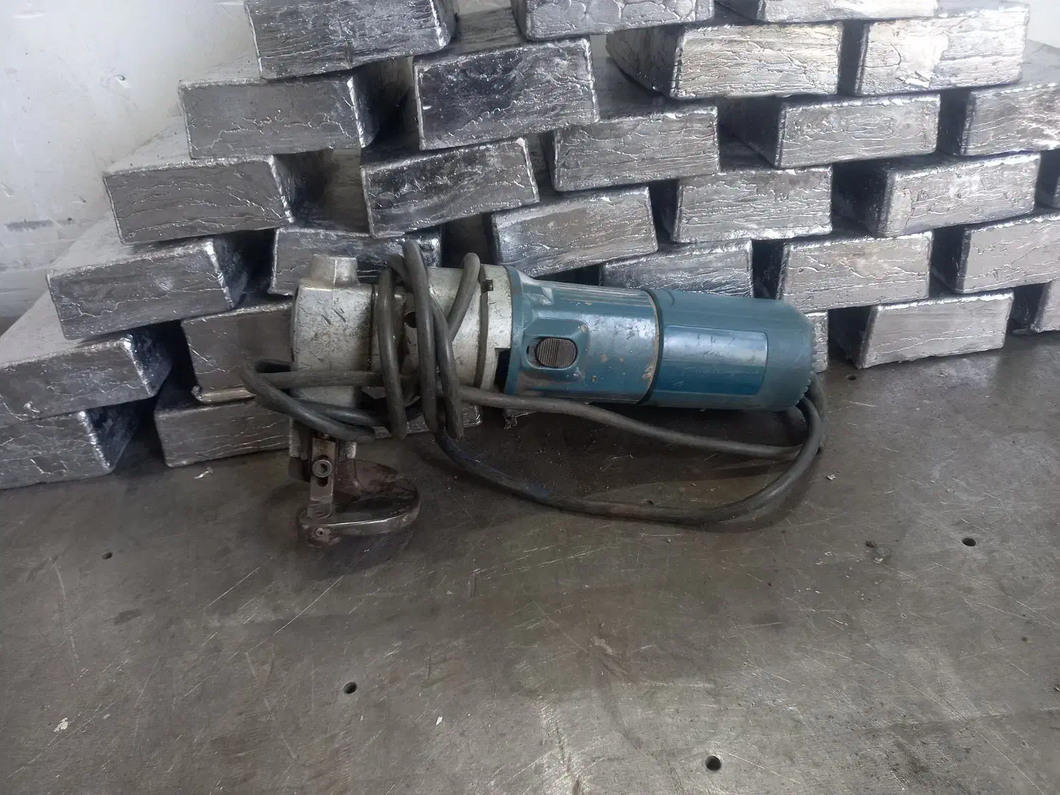 فروش سنگ فرز قیچی ورق بر برقی اره عموبر پایه  پرس|ابزارآلات|شهریار, رزکان|دیوار