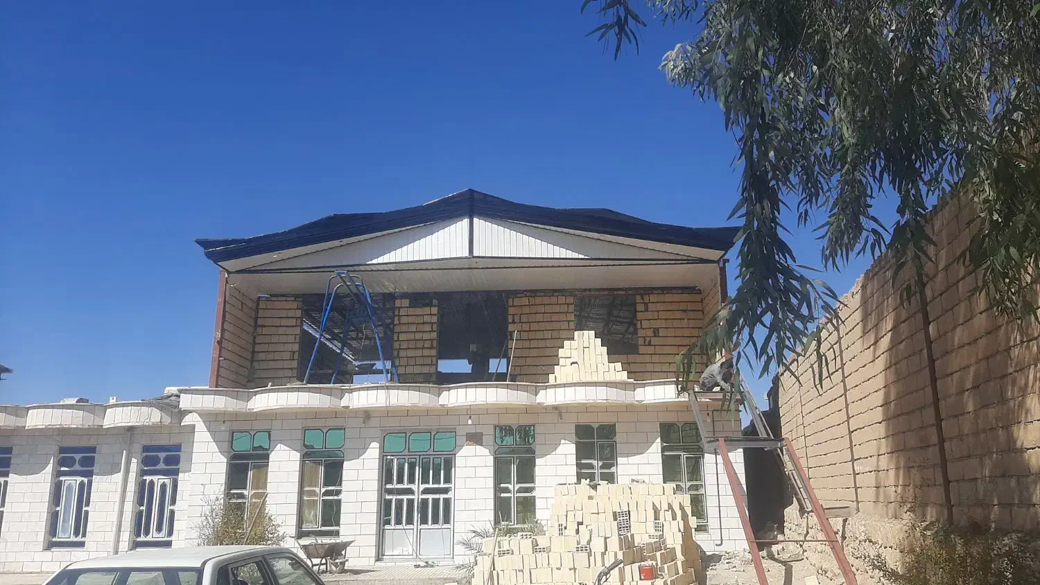 شیروانی وسبک سازی|خدمات پیشه و مهارت|هلیلان, |دیوار