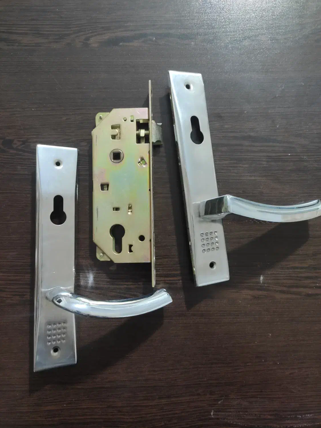 ابزار آلات|مصالح و تجهیزات ساختمان|تهران, بلورسازی|دیوار