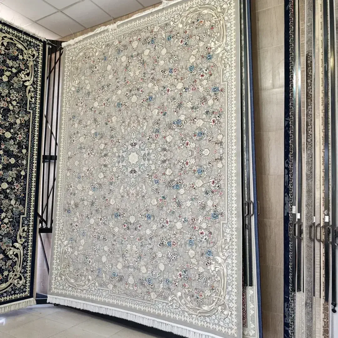 فرش گندم بافت زمرد کویر یزد۱۲متری۷۰۰شانه تراکم۲۵۵۰|فرش|شیراز, فرگاز|دیوار