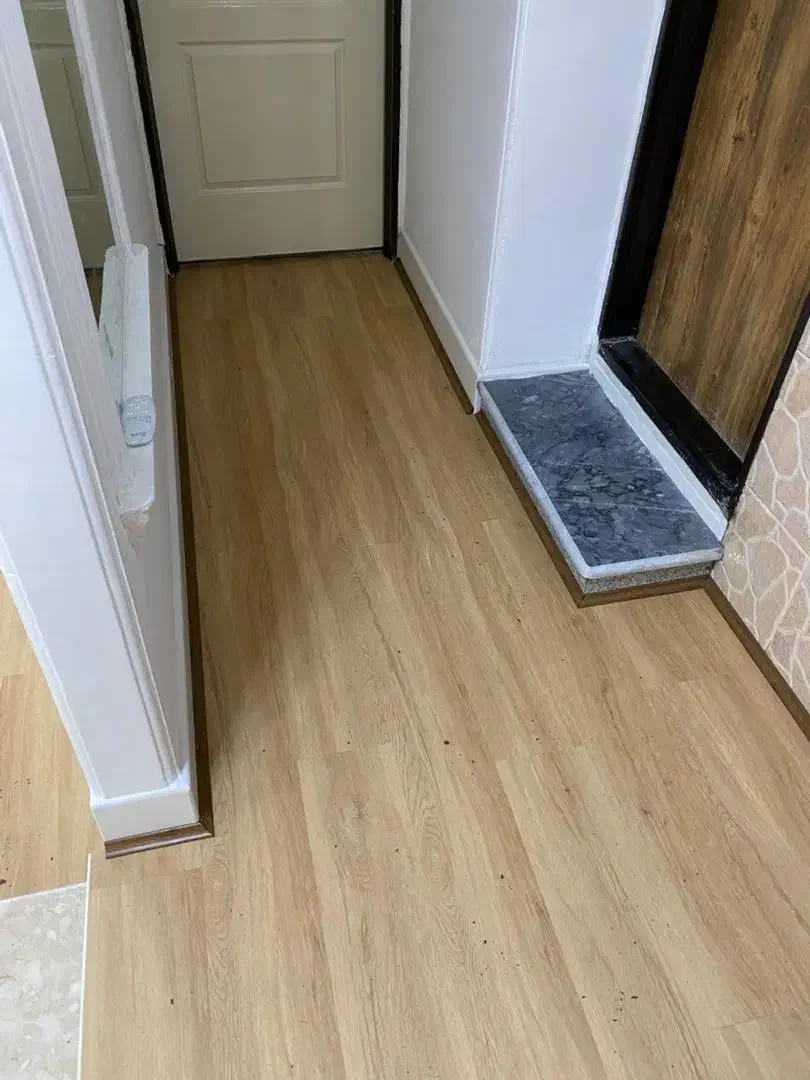 فروش ویژه و اجرای تخصصی پارکت،لمینت،کفپوش و قرنیز|خدمات پیشه و مهارت|هشتگرد, هشتگرد قدیم|دیوار