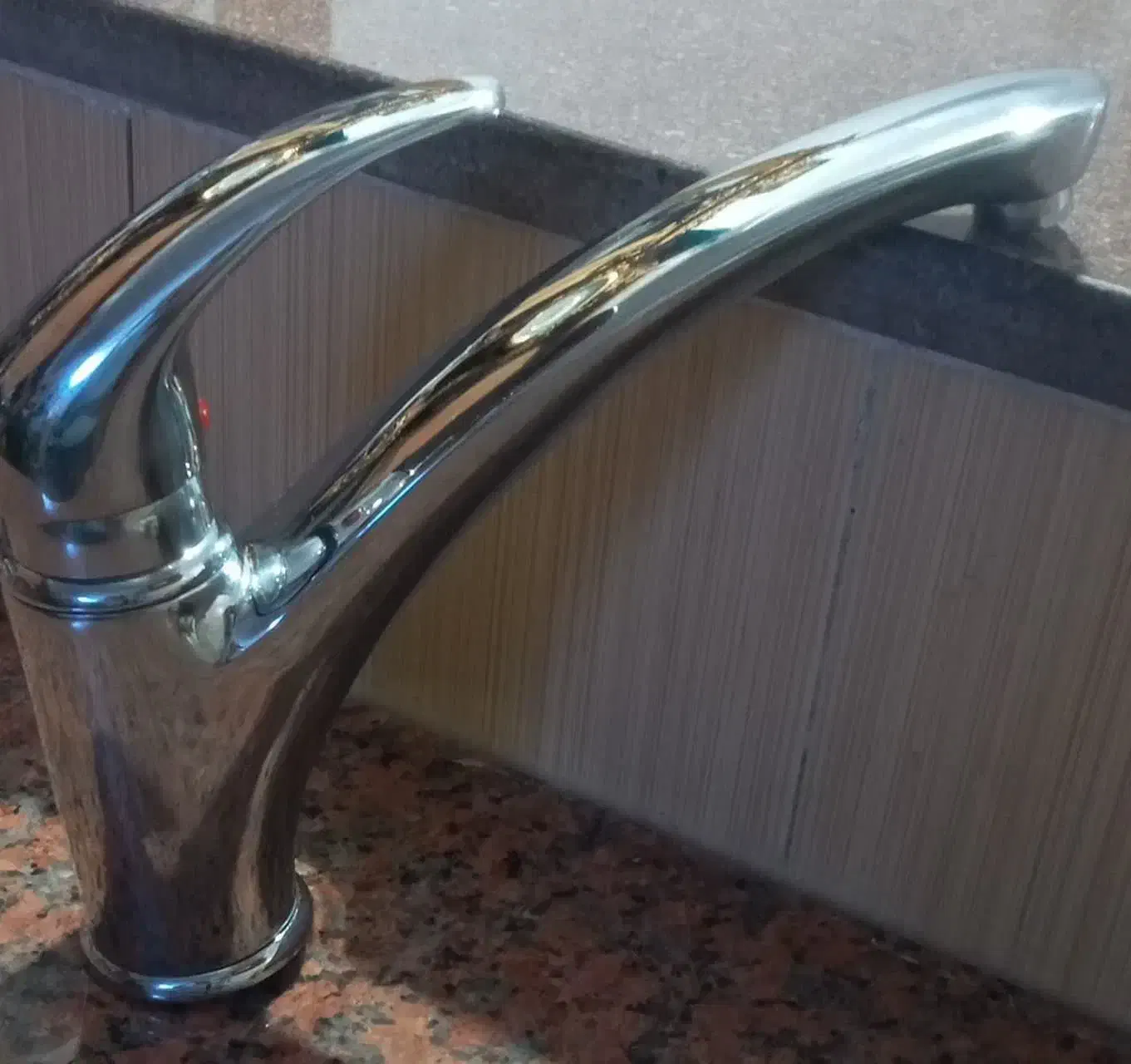 شیرروشویی مدل AVC|لوازم سرویس بهداشتی|رودان, |دیوار