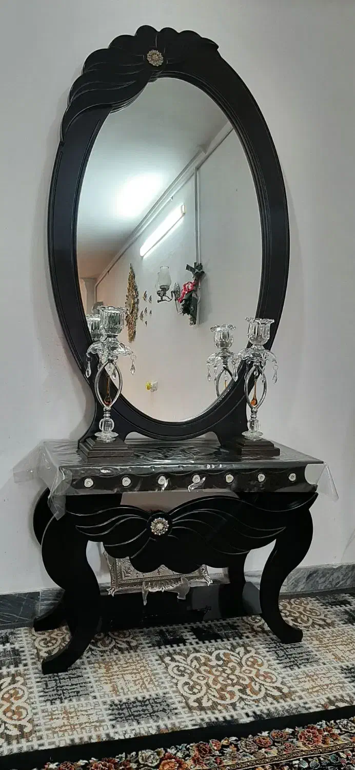 آینه شمعدان در حد نو|آینه|بروجرد, |دیوار