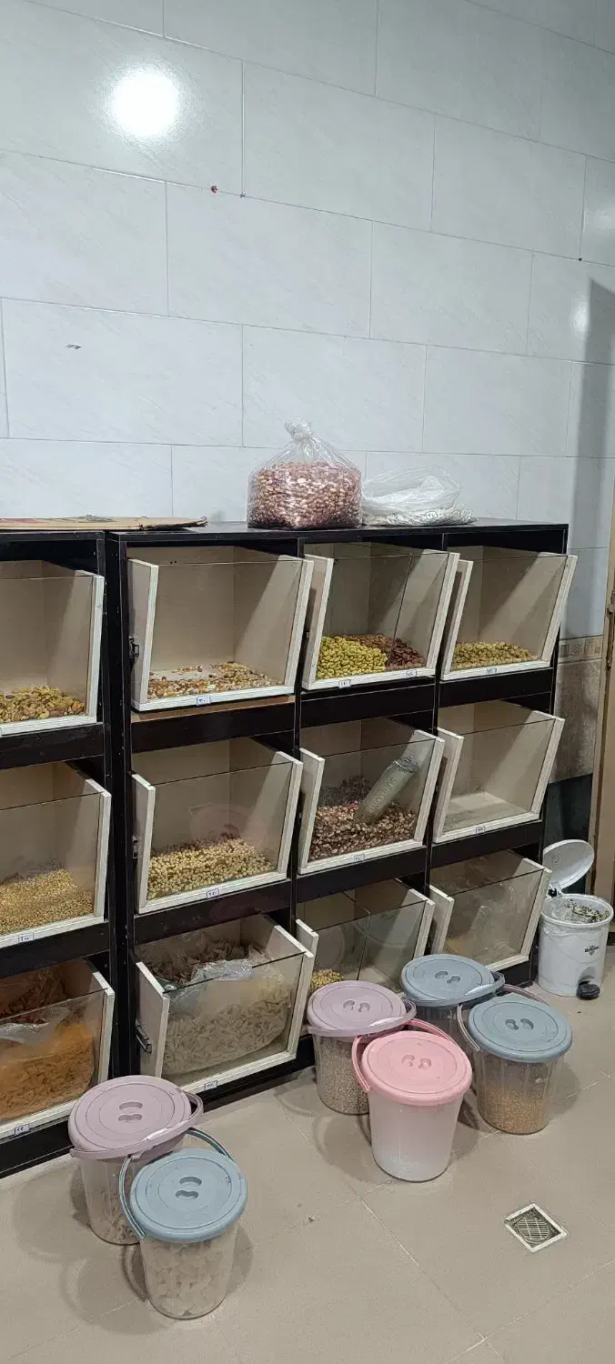 قفسه آجیل و خشکبار|فروشگاه و مغازه|بانه, |دیوار