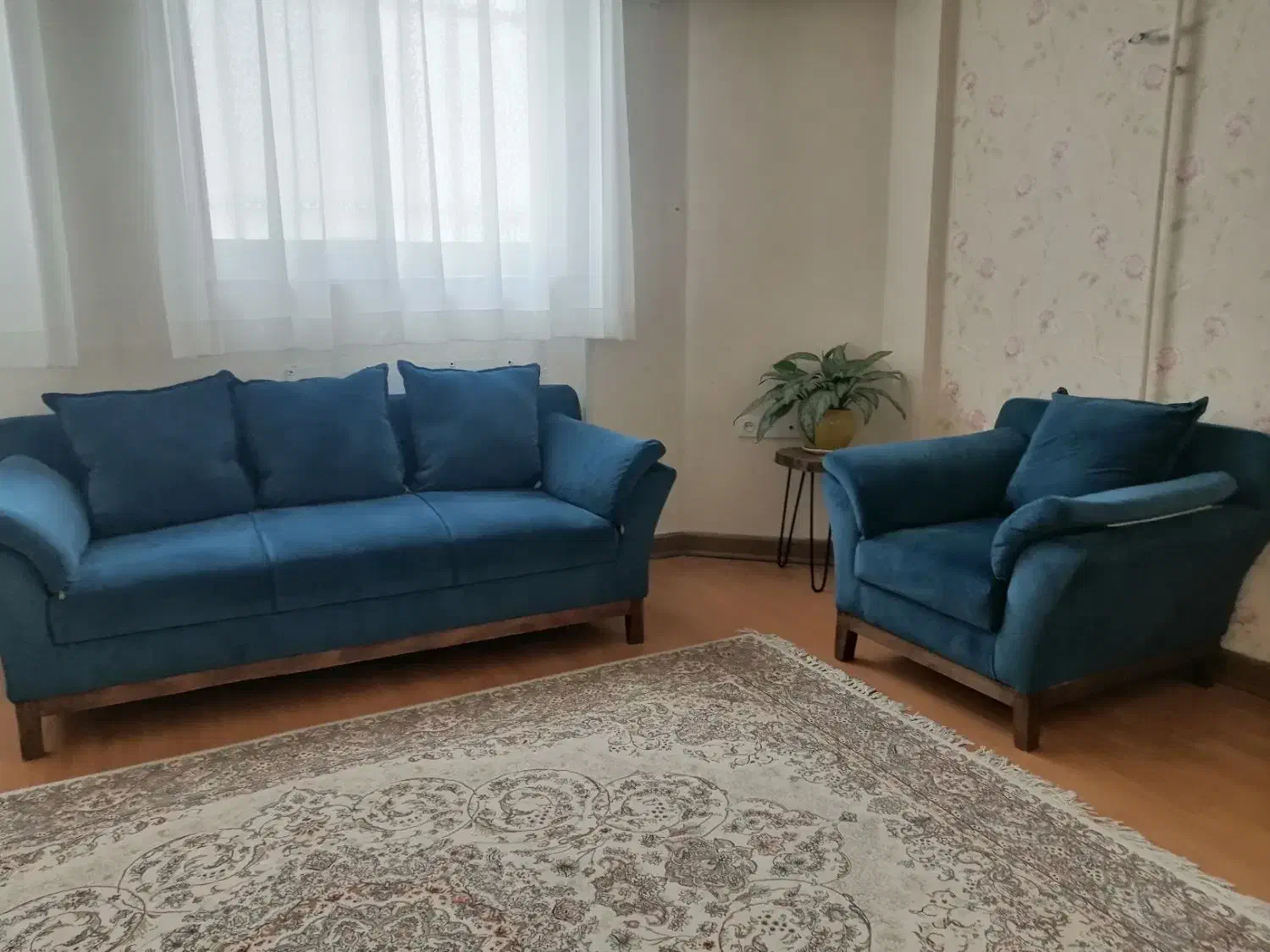 اجاره روزانه/هفتگی آپارتمان با پارکینگ در صفاری|اجارهٔ کوتاه‌مدت آپارتمان و سوئیت|رشت, صفاری|دیوار