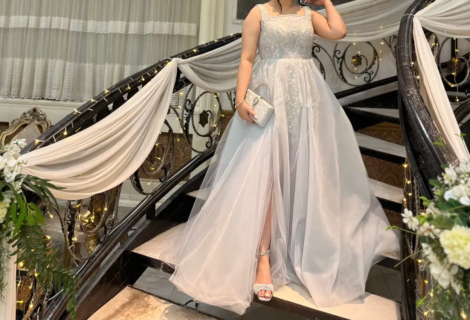 لباس مجلسی|لباس|رشت, کوی فکوری|دیوار