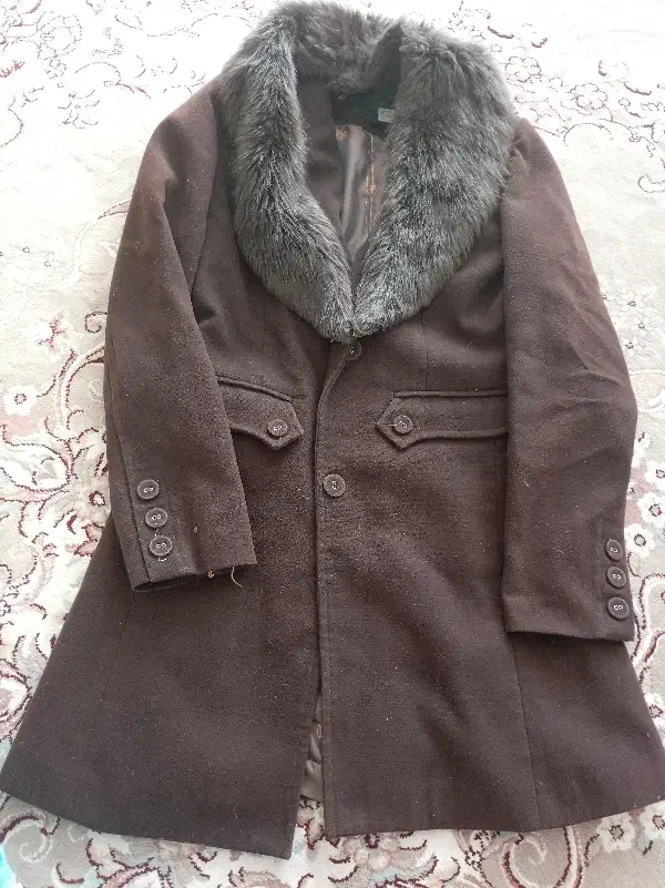 پالتو و بافت در حد نو|لباس|سبزوار, هویزه|دیوار