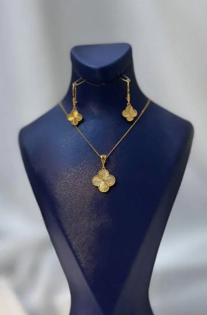 طلای ونکلیف|جواهرات|تبریز, |دیوار